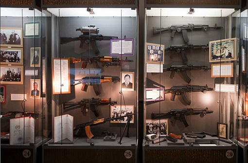 ÐÑÐ·ÐµÐ¹Ð½Ð¾-Ð²ÑÑÑÐ°Ð²Ð¾ÑÐ½ÑÐ¹ ÐºÐ¾Ð¼Ð¿Ð»ÐµÐºÑ Ð¸Ð¼. Ð. Ð¢. ÐÐ°Ð»Ð°ÑÐ½Ð¸ÐºÐ¾Ð²Ð°